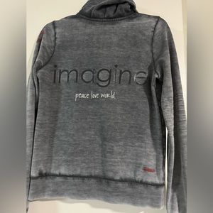 Peace Love World Jacket Size Small